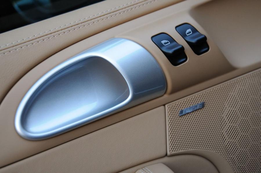  Porsche 911 Carrera 4S 2009 года  (фото 53 из 63)